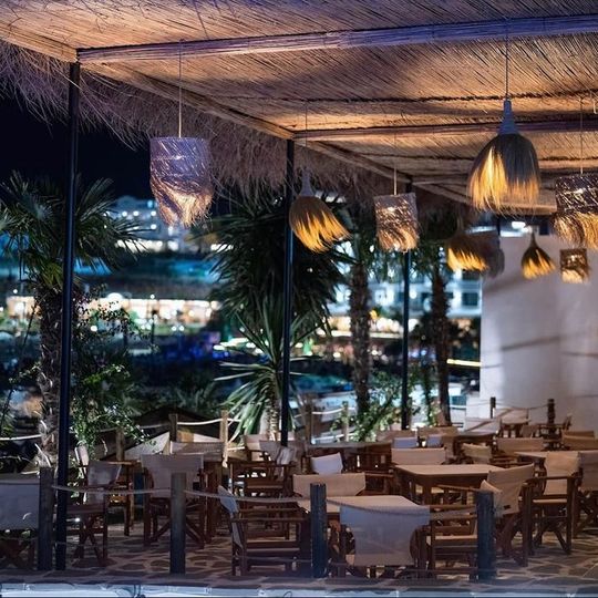 Orange Beach Club Ksamil