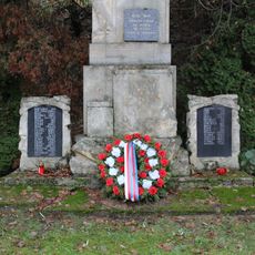 World Wars memorial in Popovice
