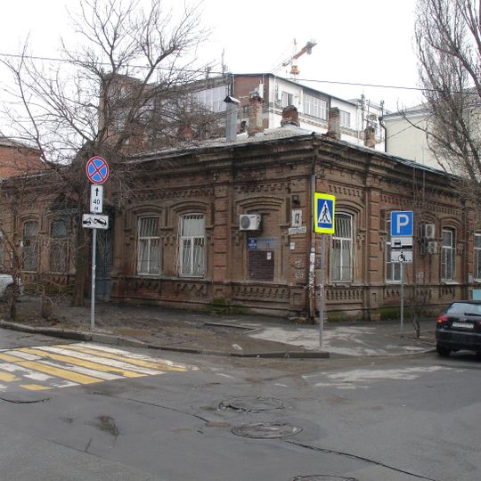 Mansion at 56 Soborny lane