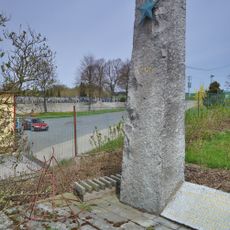 Památník v Těmicích