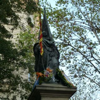 Monument a Rafael Casanova