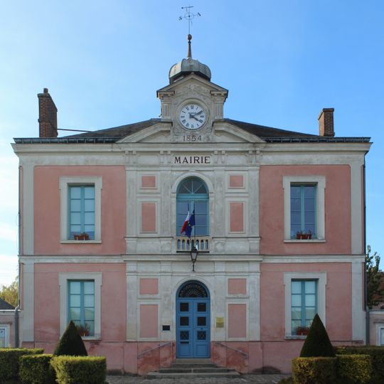 Villeneuve-le-Comte Town Hall