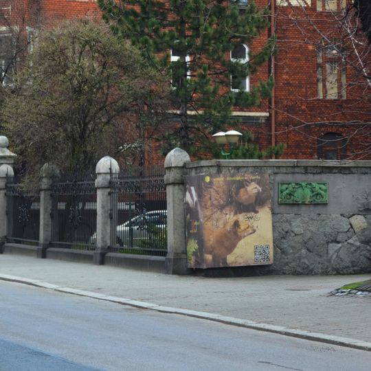 Ogrodzenie posesji przy ul. Wojciecha Korfantego 34 w Bytomiu