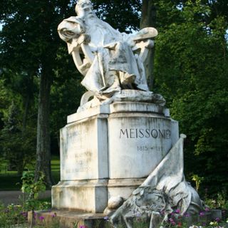 Statue du peintre Ernest Meissonier