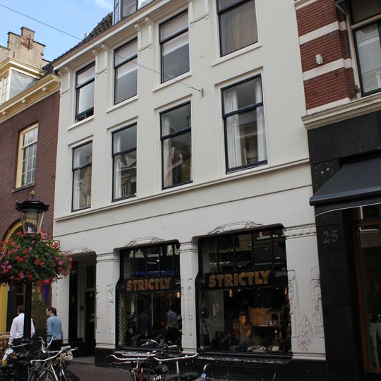 Oudkerkhof 27, Utrecht
