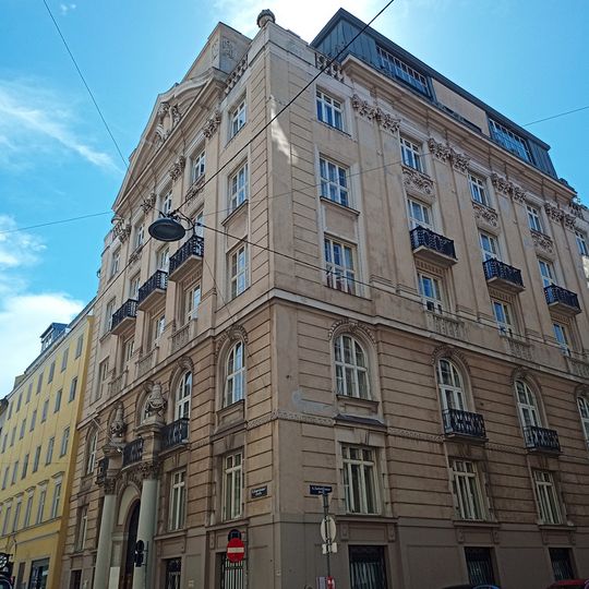 Miethaus Argentinierstraße 26