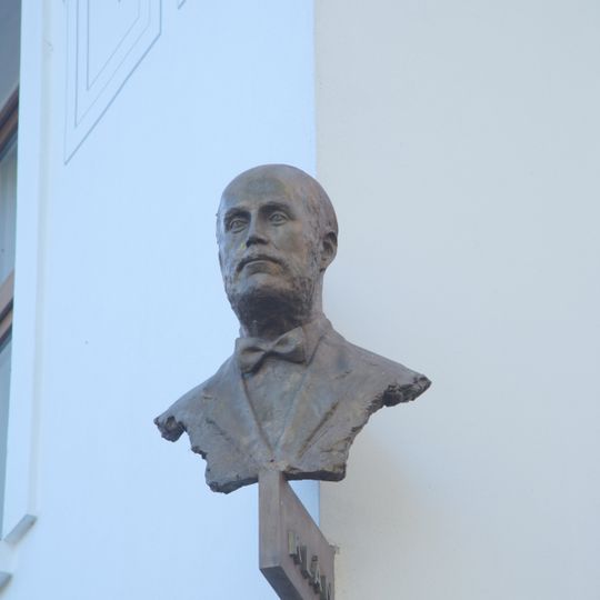 Busta Václava Klána