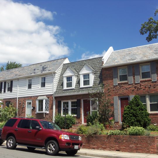 Glebewood Village Historic District