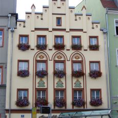 Wohn- und Geschäftshaus