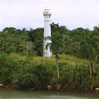 Atlantic Entrance Range Middle Lighthouse