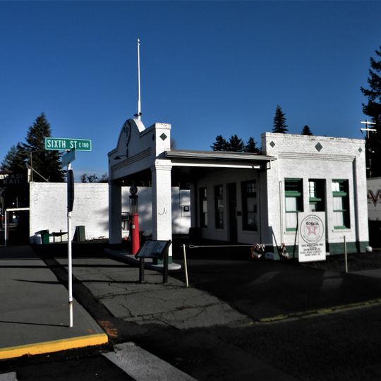 Central Service Station