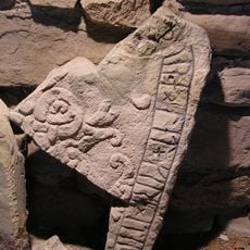 Västergötlands runinskrifter 41