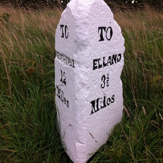 Milestone 100 Metres To South West Of Sandy Clough