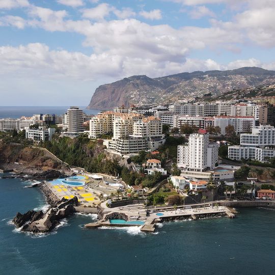 Complexo Balnear da Ponta Gorda