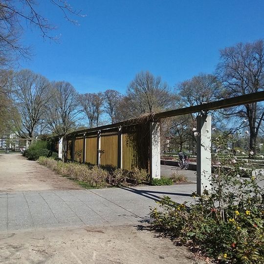 Rosengarten im Treptower Park