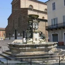 Fontana monumentale