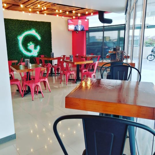 Castor's Pizza