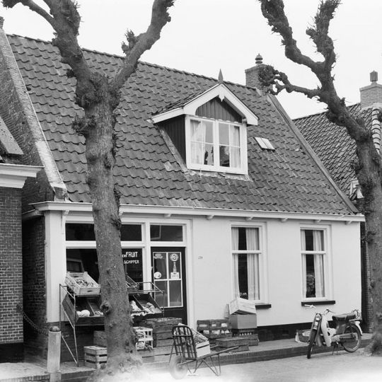 Buorren 30, Langweer