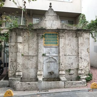 Sineperver Valide Sultan Fountain
