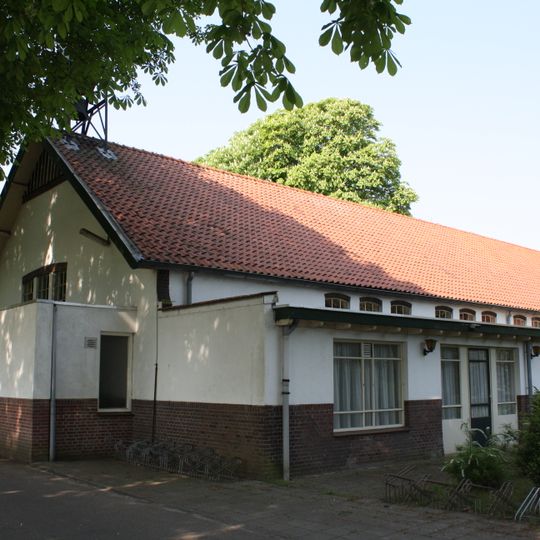 N.V. Lactaria: veestallen