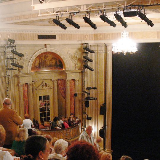 Music Box Theatre