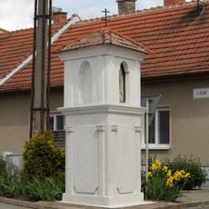 Boží muka na křižovatce Růžová - V dědině