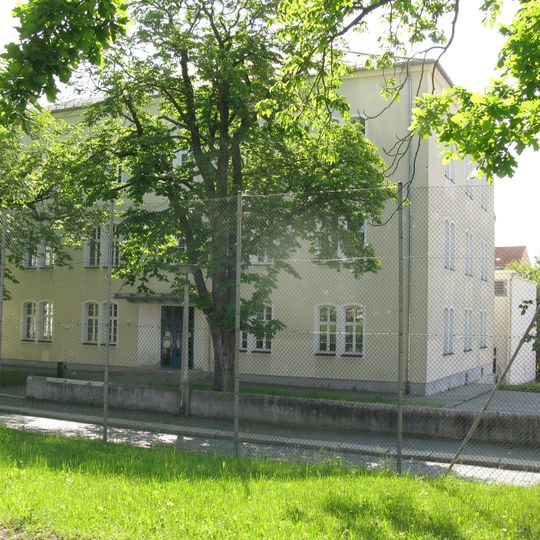 Seminarstraße 15