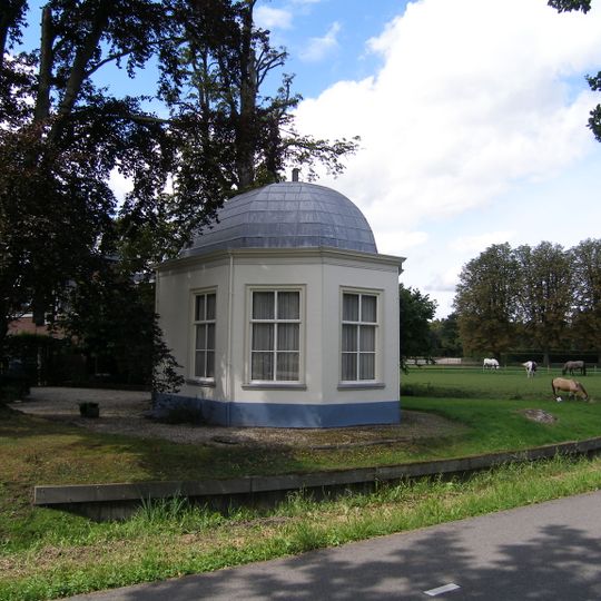 Leeuwenvecht, tuinkoepel