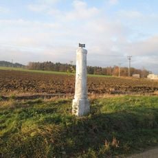 Kříž jihozápadně od Milavčí