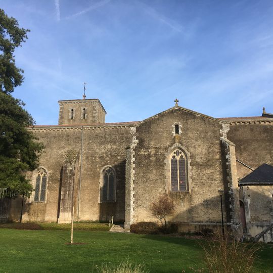 Église Saint-Maximin de Saint-Mesmin