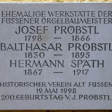 Commemorative plaque