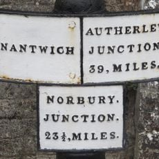 Shropshire Union Canal Main Line Canal Mile Post By Nantwich Junction Bridge