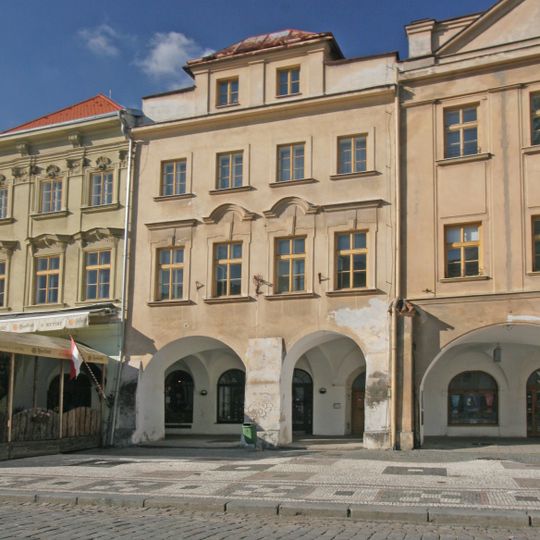 Velké náměstí 15