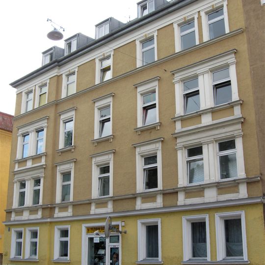 Mietshaus