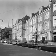 Kneuterdijk 13, The Hague