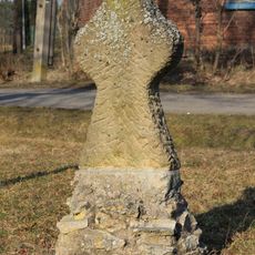 Kamenný kříž v Zalíbeném