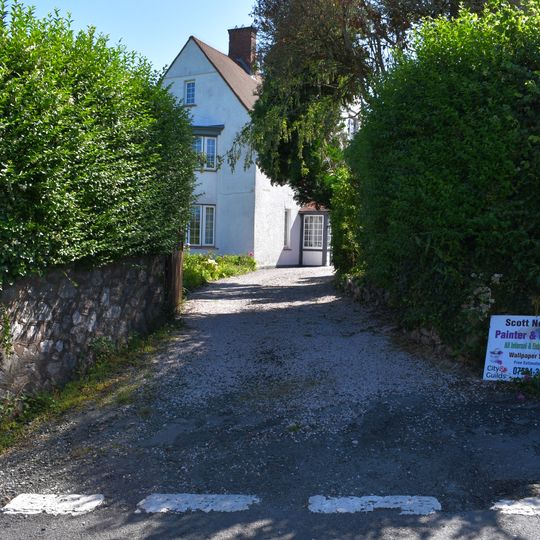 West Wing And Centre House