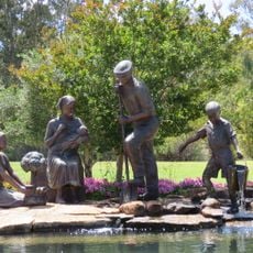 Centenary of Federation - Italian Settlers Memorial