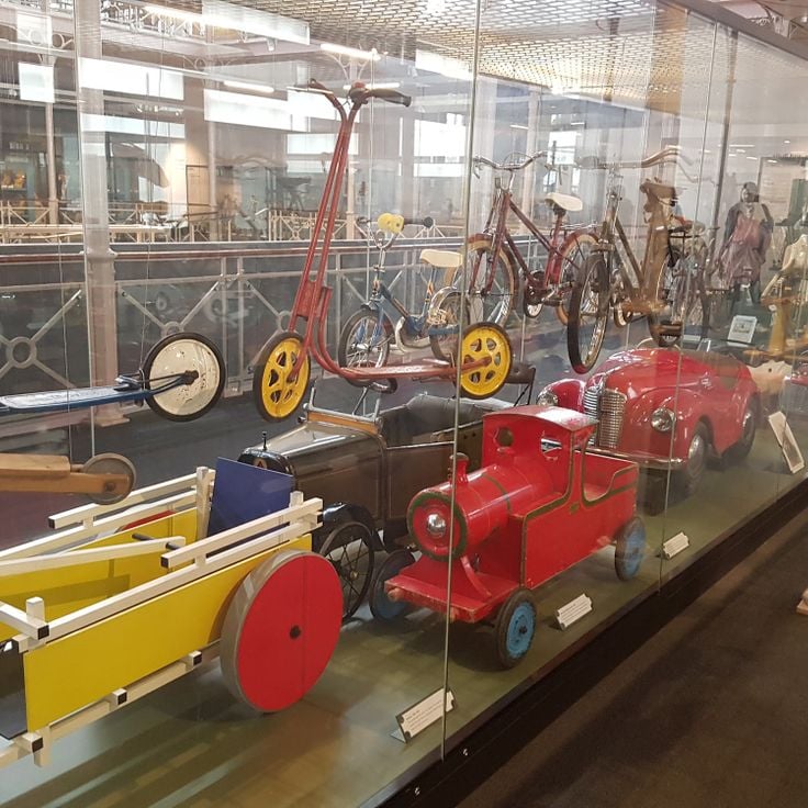 Young V&A