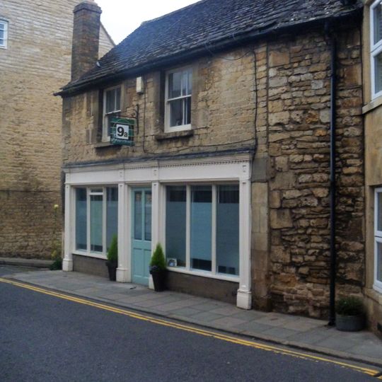 9A, St Peter's Street