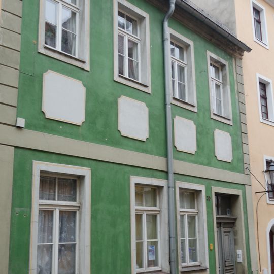 Wohnhaus in geschlossener Bebauung Kränzelstraße 30