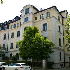 Kobellstraße 15