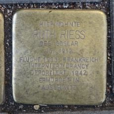 Stolperstein en memoria de Ruth Riess