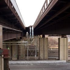 Svinovský most Opavské ulice přes železniční trať