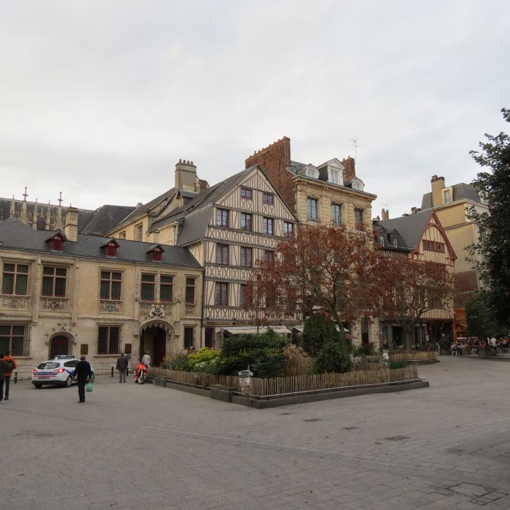 Place de la Pucelle