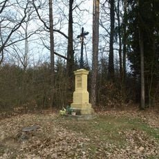 Kříž mezi Ludkovicemi a Pozlovicemi