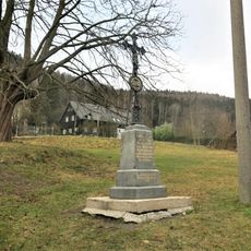 Kříž naproti domu 13 v Andělské Hoře