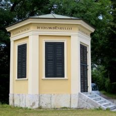 Paviljon na Cesti dveh cesarjev