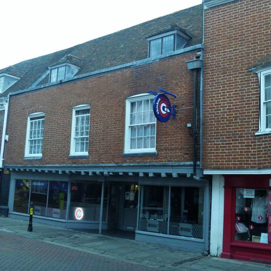 26, St Peter's Street