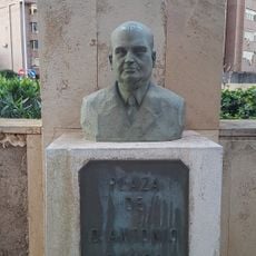Monument to Antonio Ramos Carratalá
